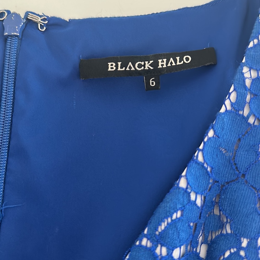 EUC Blue lace cocktail dress - Picture 5 of 7